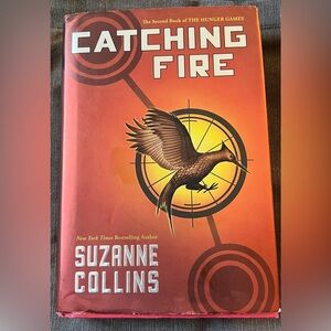 Catching Fire - (Hunger Games Series by Suzanne Collins (Hardcover)